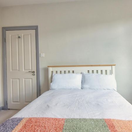 Spacious Double Room With Private Bathroom In Quiet Area Only 20 Min To Central London Streatham Vale Esterno foto