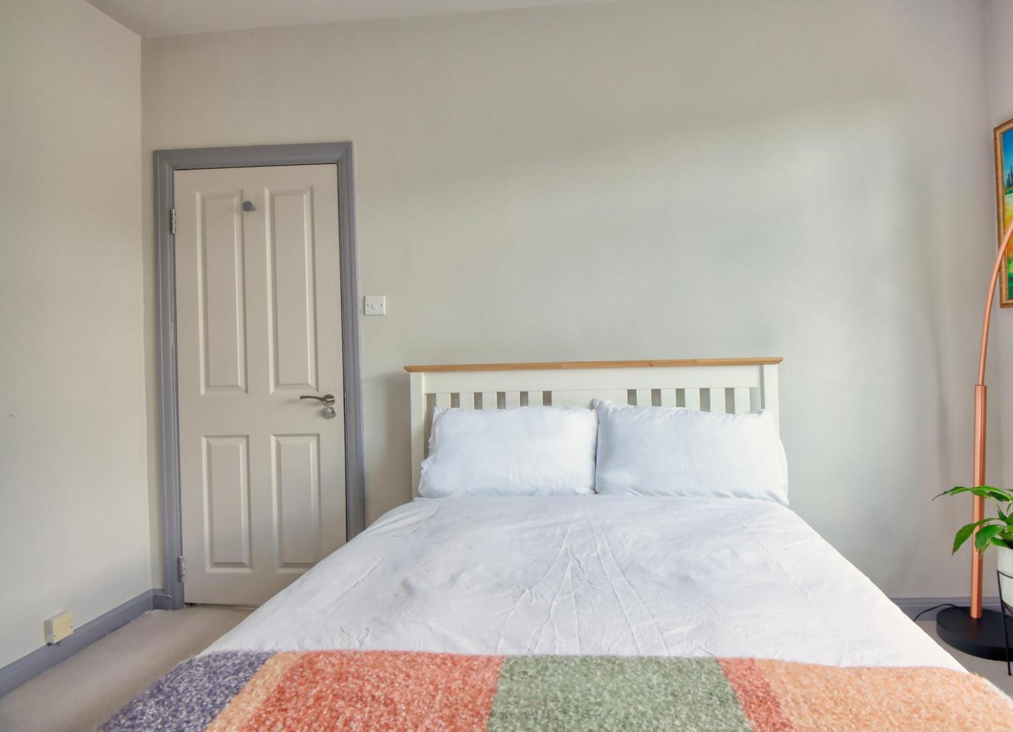Spacious Double Room With Private Bathroom In Quiet Area Only 20 Min To Central London Streatham Vale Esterno foto